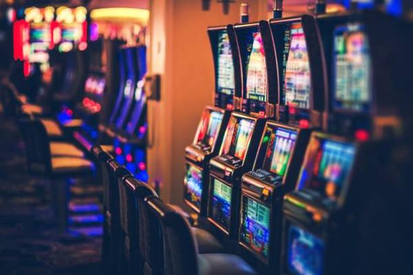 Explore New Table Game Formats through a Singapore online casino Site for Gamers