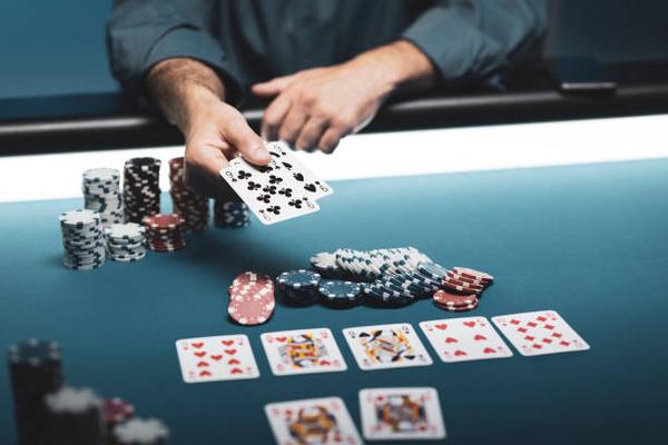 Exploring Game Selection and Variety at an online casino Singapore